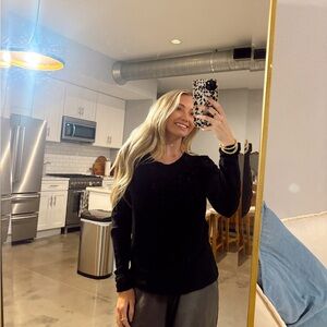 Banana Republic Timeless Tee Long Sleeve - Black